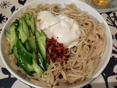 エノキたっぷり！冷やし混ぜ蕎麦